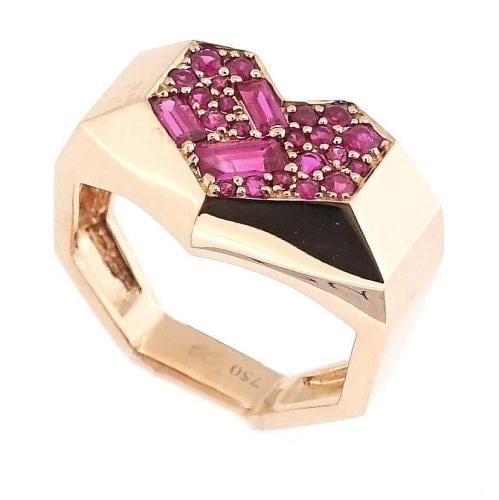 خاتم ذهب  اصفر عيار 18 مزين بالروبي الاحمر