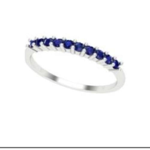 خاتم ذهب ابيض عيار ١٨  مزين بالأحجار الكريمة