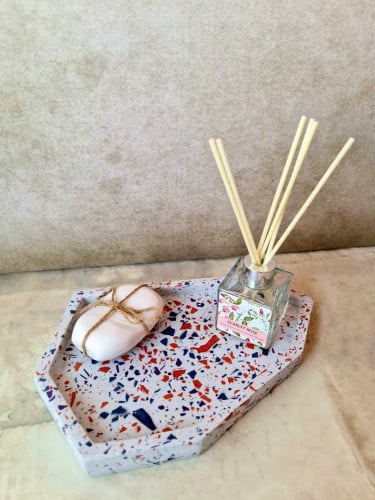 قالب سيليكون صناعة يدوية سداسى وسط (24*17 سم)