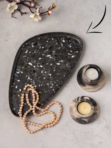 قالب سيليكون صناعة يدوية مثلث وسط (32*18 سم)