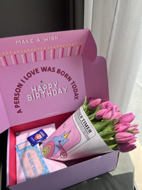 Pink tulip birthday box