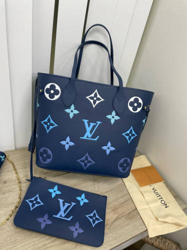 Louis Vuitton - Trust boutique