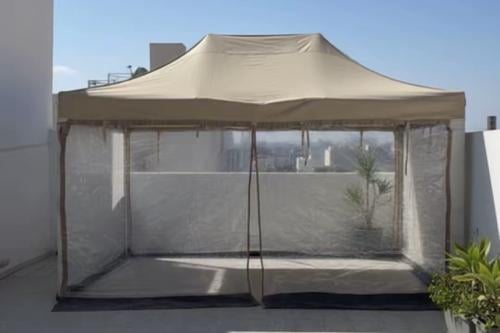 خيمة ٤*٣ مقاومة للمطر شفافه