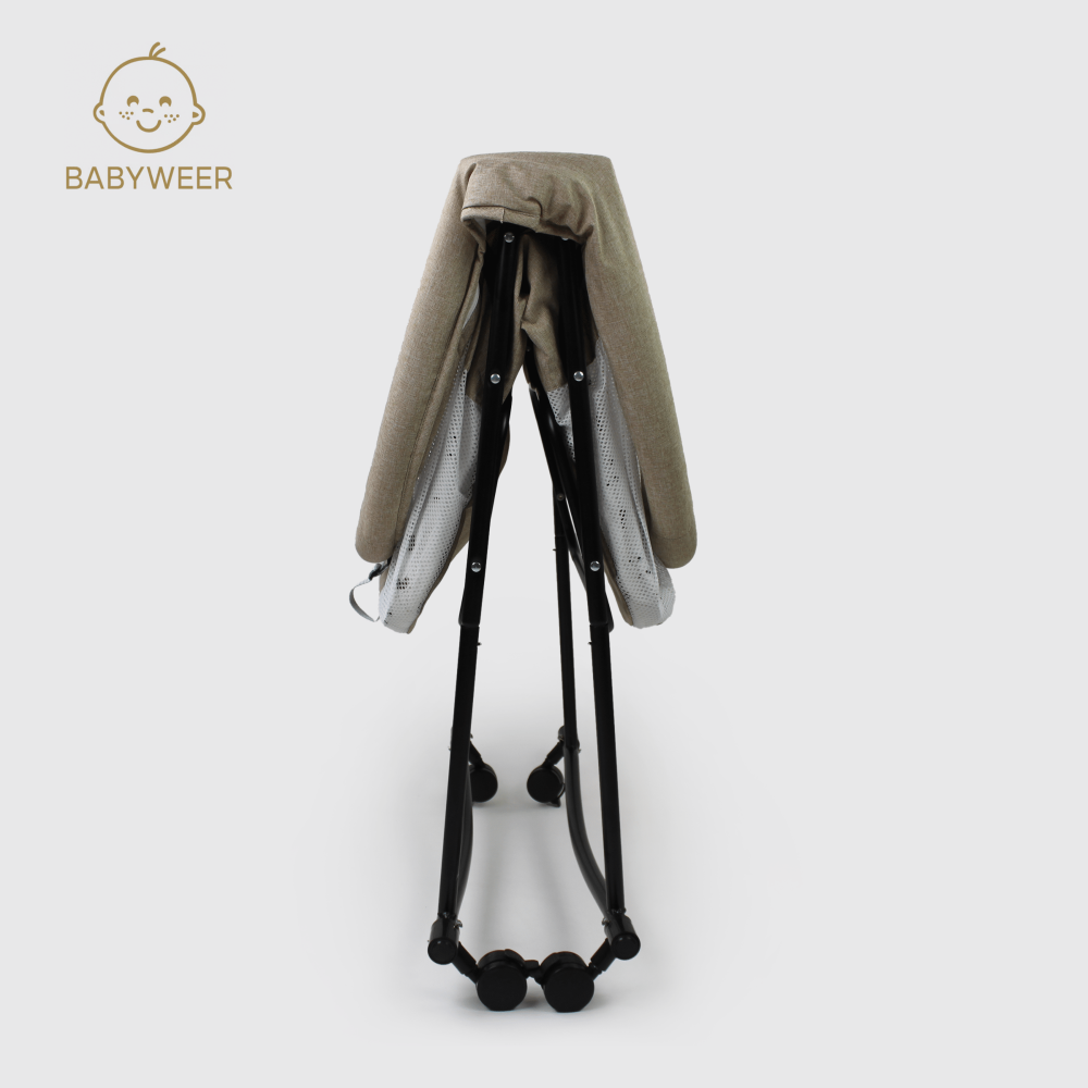 سرير مواليد هزاز بكفرات قابل للطي