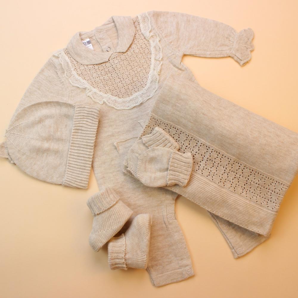 طقم تريكو شتوي لحديثي الولادة طقم استقبال للرضع