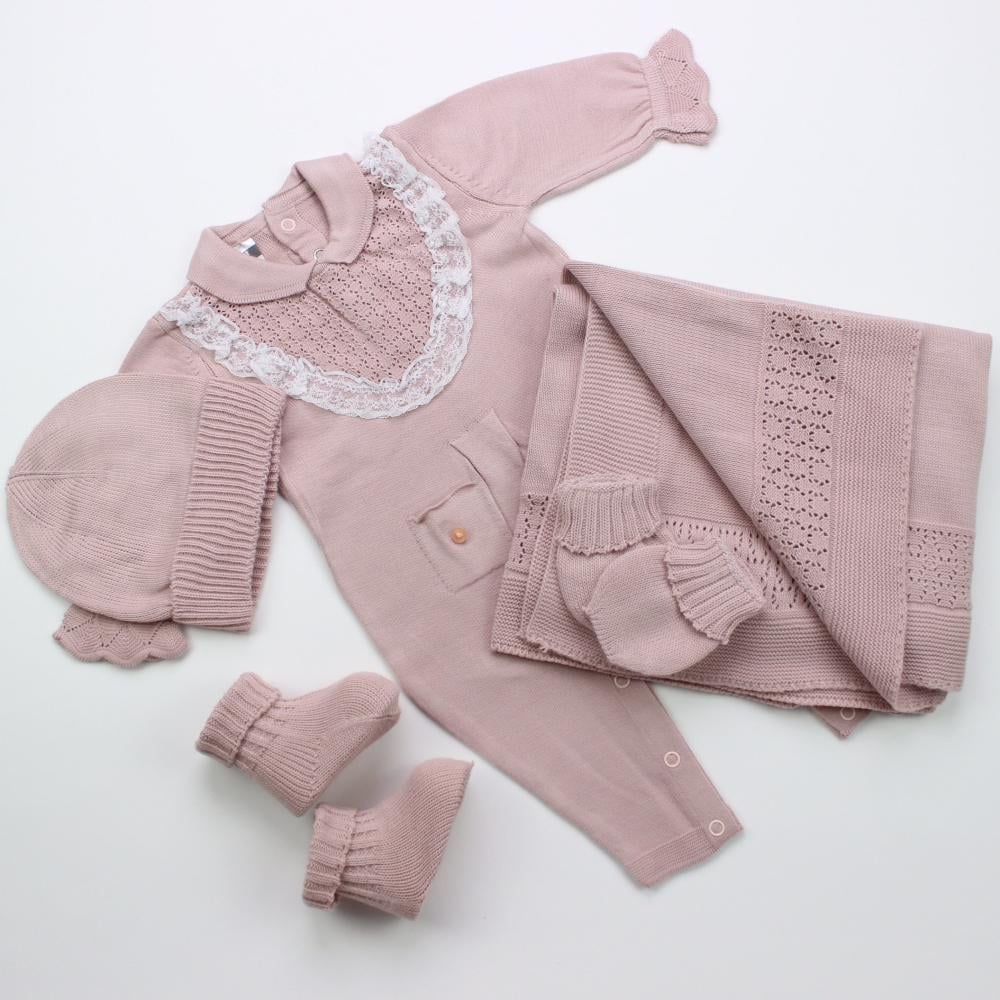 طقم مواليد شتوي استقبال لون لحمي دانتيل 5 قطع