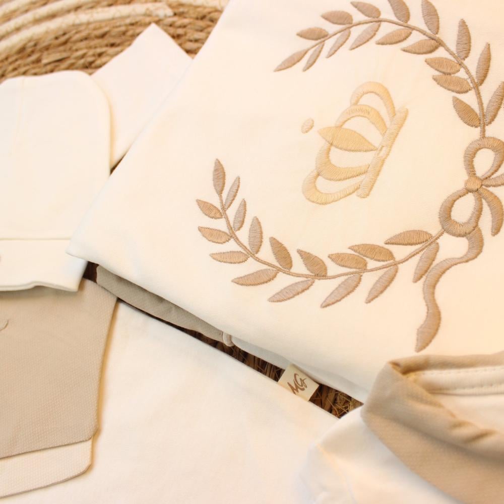 طقم مواليد ولادي بتصميم التاج الملكي 8 قطع