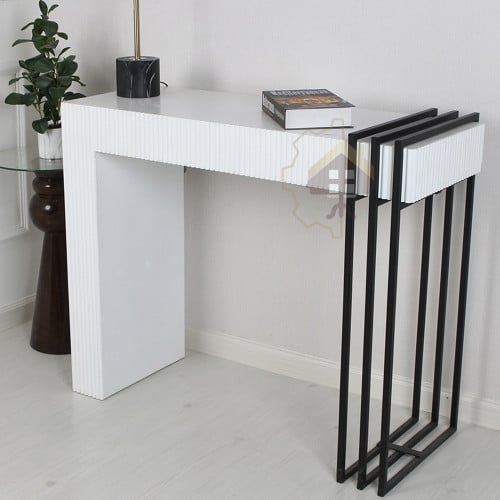طاولة مدخل كونسول خشب لون أبيض وحديد لون أسود