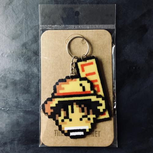 ميدالية لوفي ون بيس صناعة يدوية Luffy One Piece Ke...