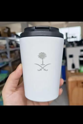 مق شعار السعودية -ابيض