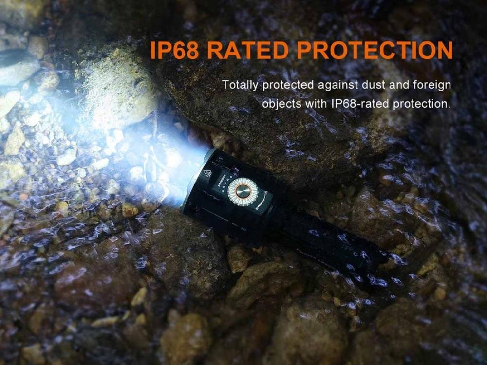 كشاف LR35R PRO من Fenix