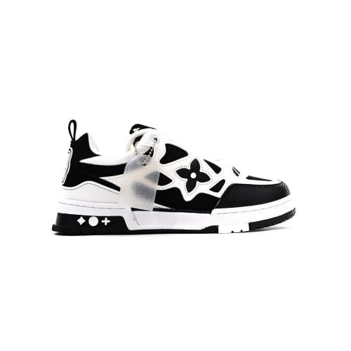 حذاء LV TRAINER لويس فيتون