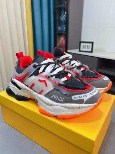 حذاء Fendi Flow للجنسين