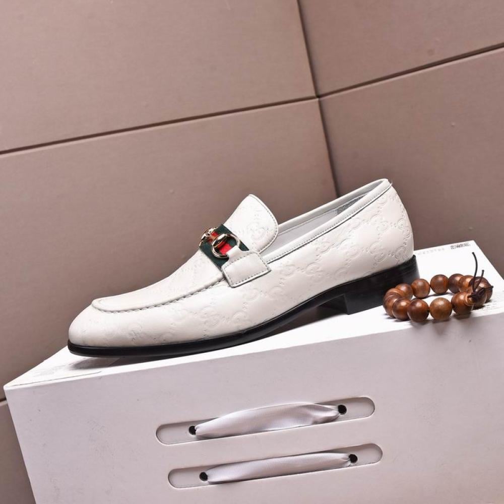Mubriq Louis Vuitton Yellow Sneakers Gucci Loafer مبرق للأحذية