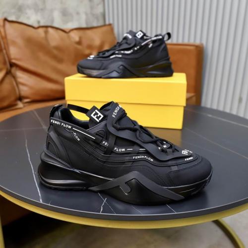 حذاء Fendi Flow للجنسين