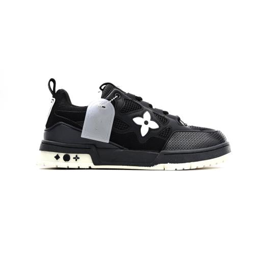 حذاء LV TRAINER لويس فيتون