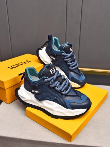 حذاء Fendi Flow للجنسين