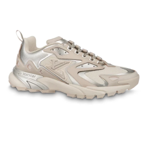 حذاء رياضي LOUIS VUITTON RUNNER TATIC باللون البيج...