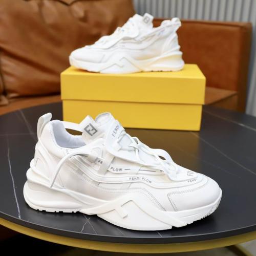 حذاء Fendi Flow للجنسين