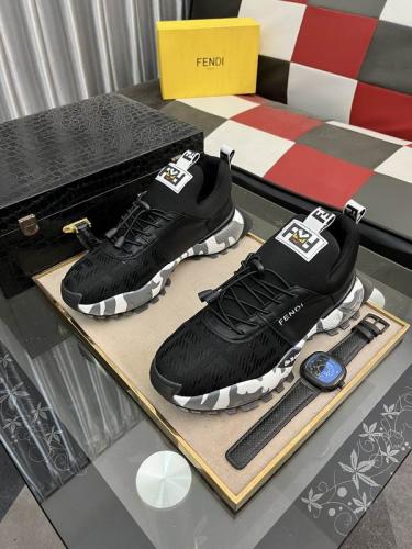 حذاء Fendi Flow للجنسين