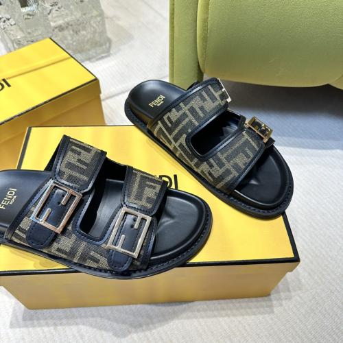 Fendi slipper