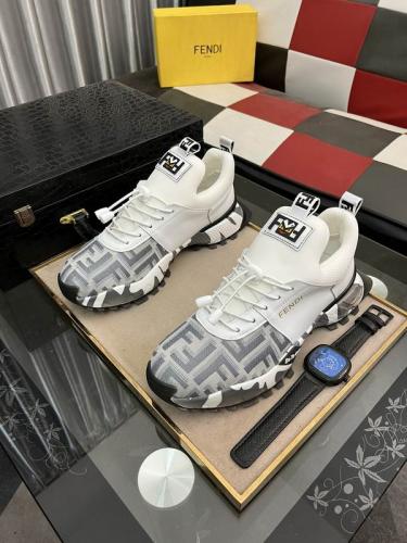 حذاء Fendi Flow للجنسين