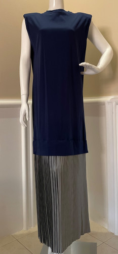 فستان بطرف بليسسيه PLEATED HEM DRESS