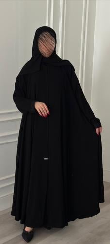 عبايه نص كلوش ناعمه