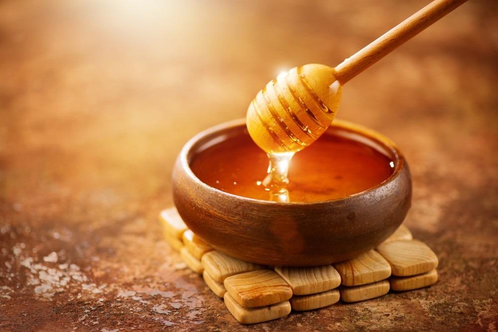 هل عسل السدر يتبلور؟ الحقيقة العلمية الكاملة وكيف تميز الأصلي من المغشوش