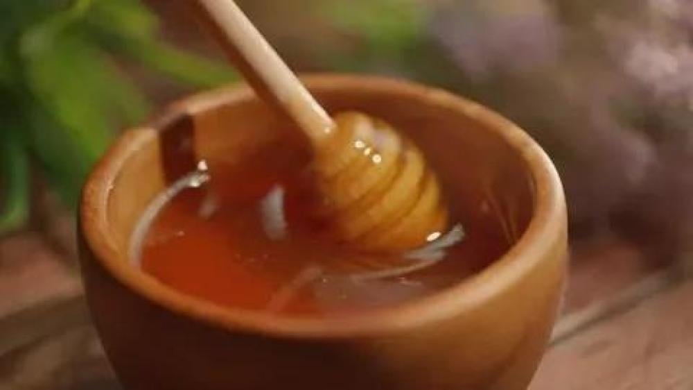 فوائد أكل العسل قبل النوم للرجال