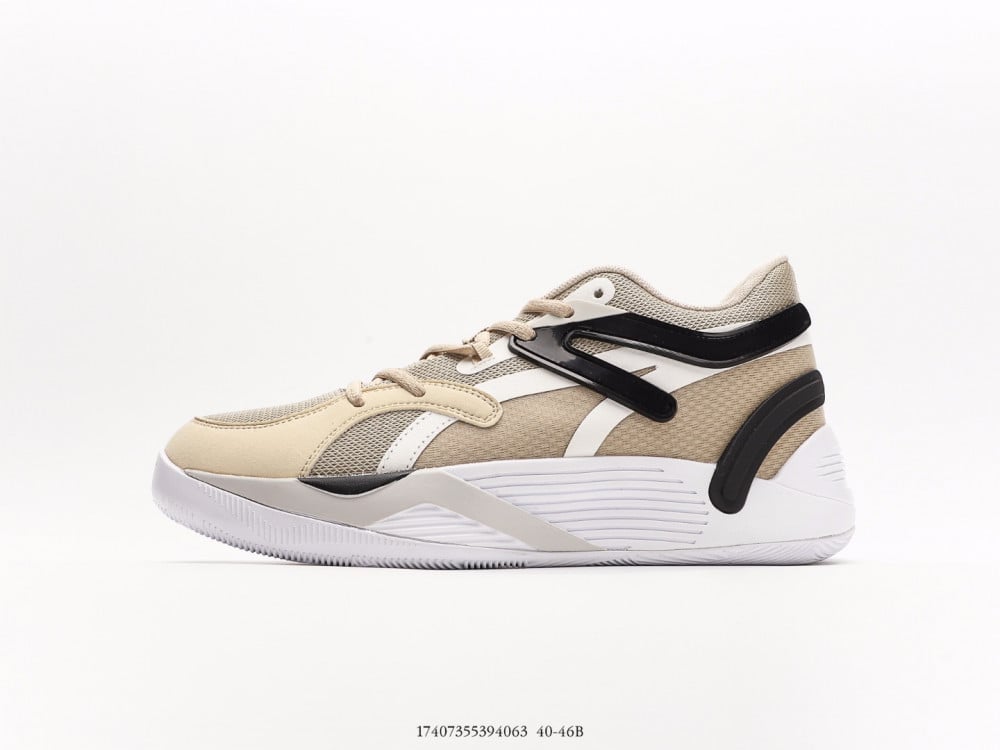 Puma clyde hardwood on sale beige