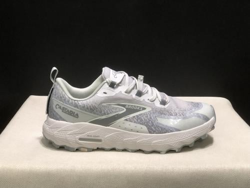 Brooks Cascadia 18