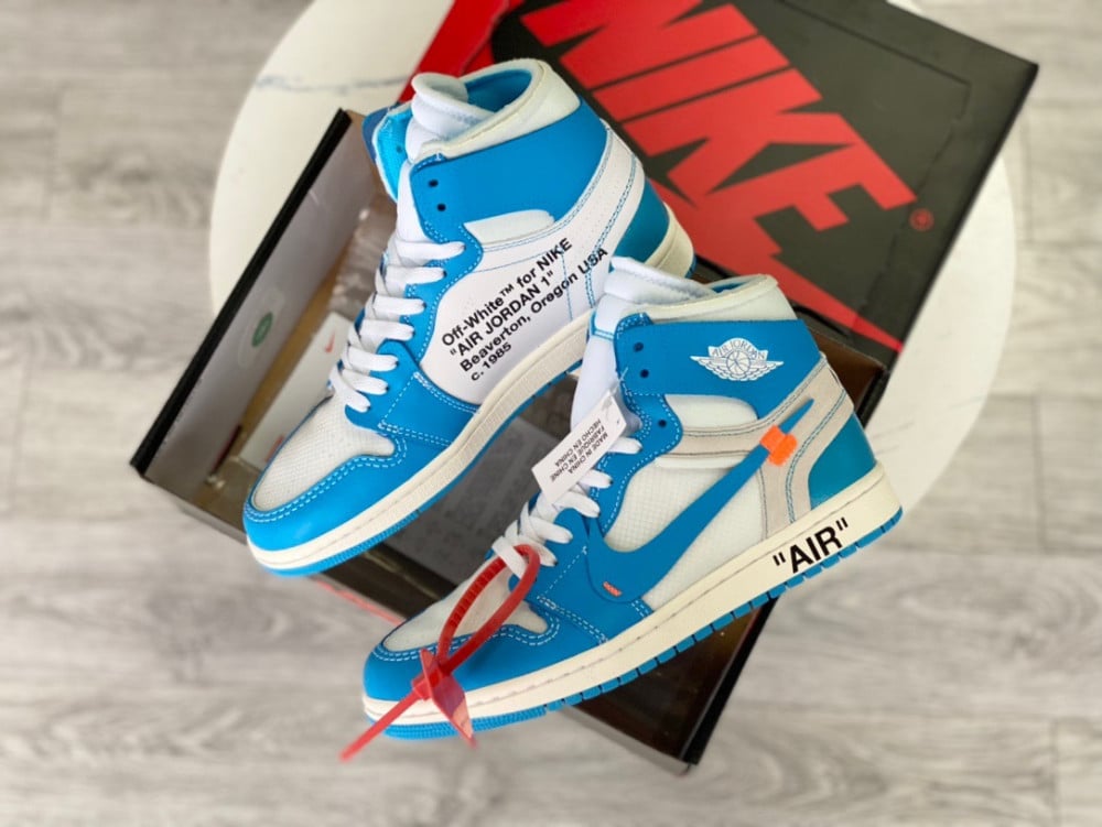 Off-white x air jordan 1 retro high og clearance 'unc'