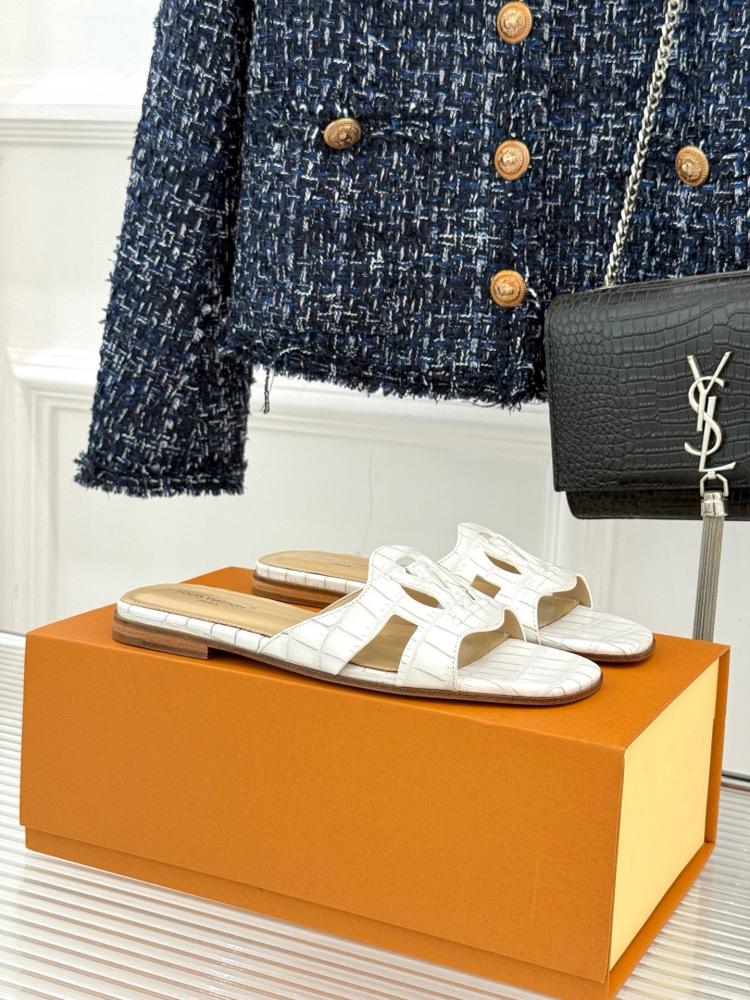 Louis vuitton Isola Flat Mule