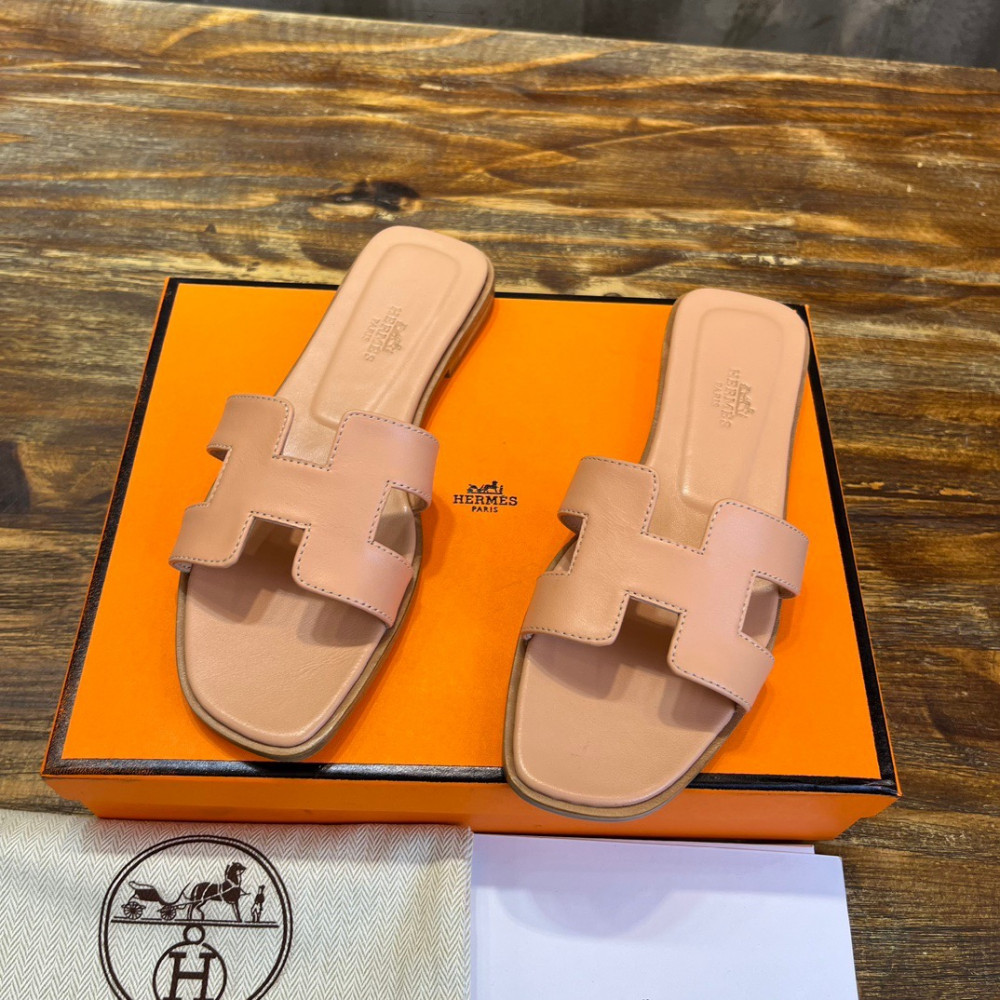 Hermes oran sandal