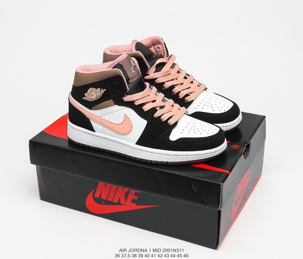 Air jordan 1 hot sale crimson tint kids