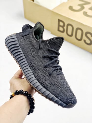 Adidas Yeezy 350 Boost V2