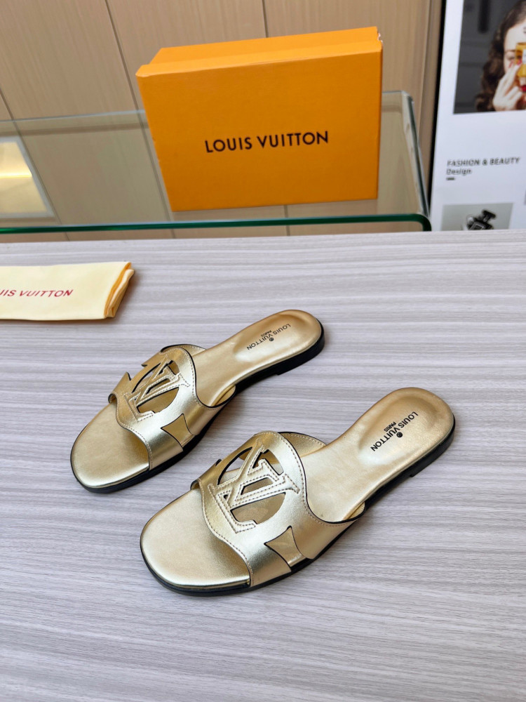 Louis Vuitton LV Isola Flat Mule Gold. Size 38.0