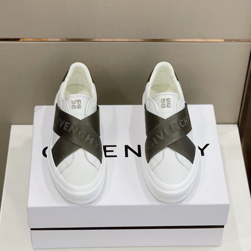 Givenchy City Sport Sneakers