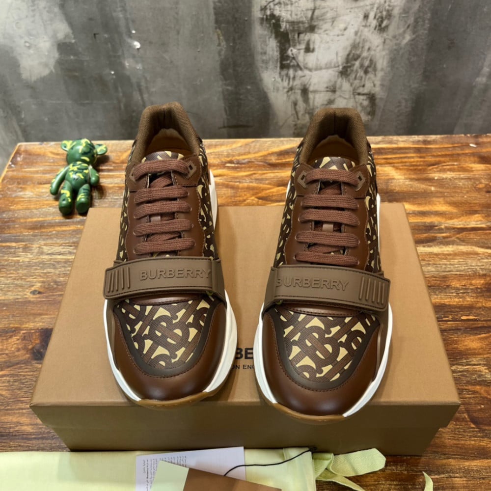 ‏BURBERRY Vintage