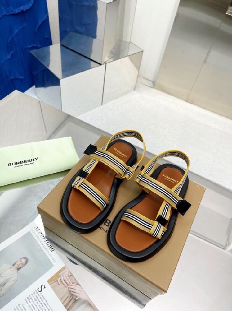 Burberry Icon Stripe Sandals - Twenty Nine