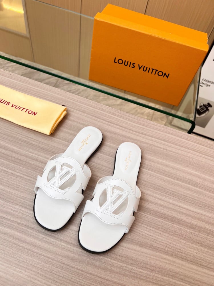 Louis Vuitton LV Isola Flat Mule Gold. Size 40.0