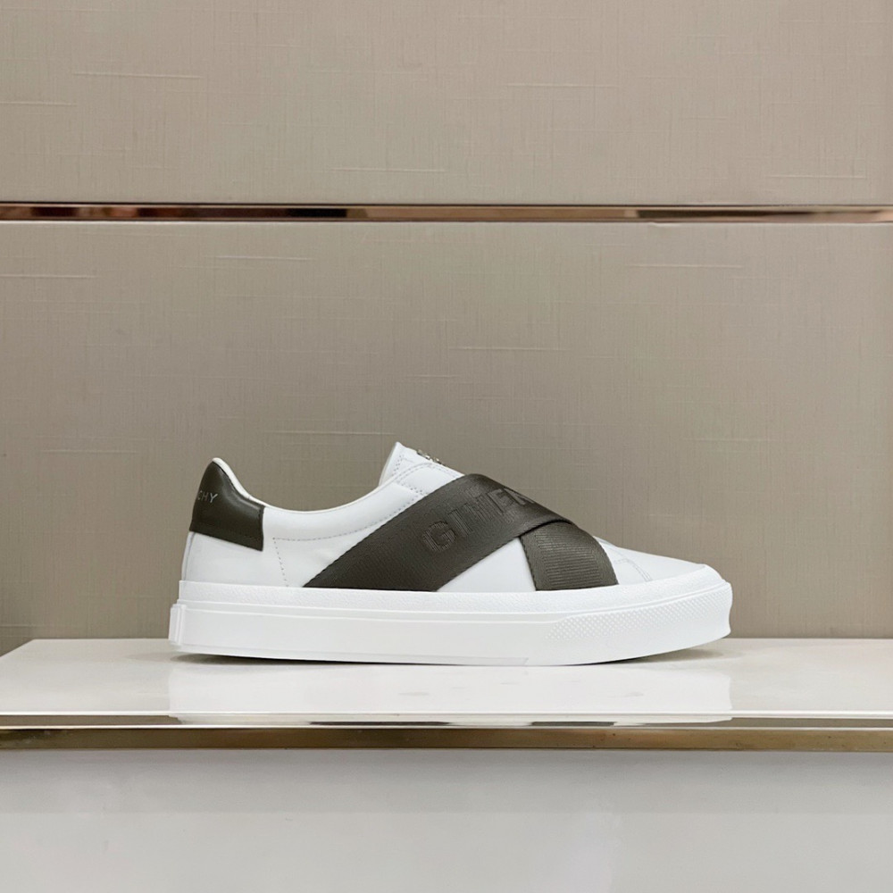 Givenchy City Sport Sneakers
