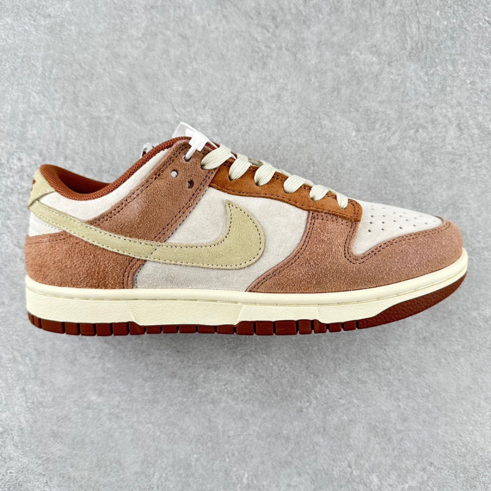 ‏Nike Dunk Low
