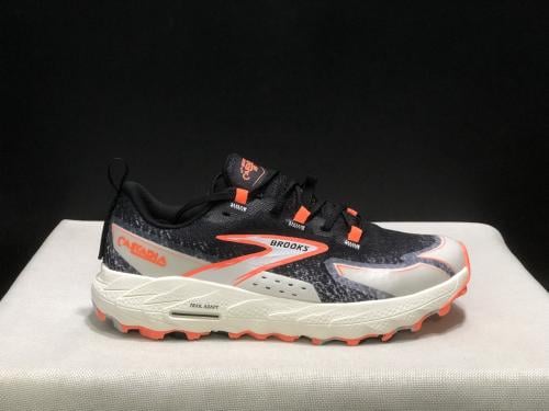 Brooks Cascadia 18