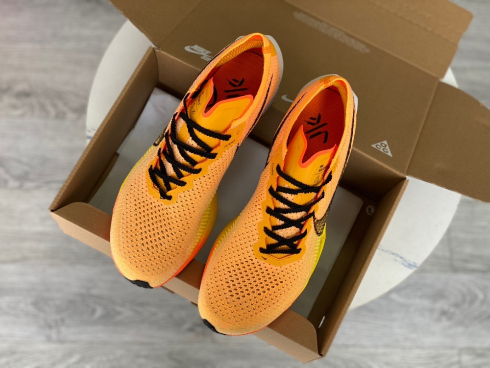新品 ZOOMX VAPORFLY NEXT% 3 RED 24cm Nike ZoomX Vaporfly Next %3 - Twenty Nine