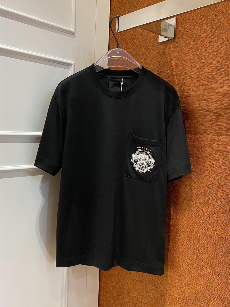 Givenchy t sale shirt 2019