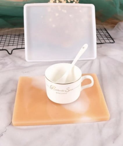 قالب سيليكون مستطيل ( 20 * 15.5 سم )