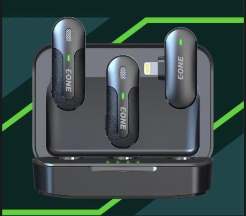 ميكروفون لاسلكي مزدوج بجودة صوت فائقة مثالي للتسجيل البث المباشر والمقابلات