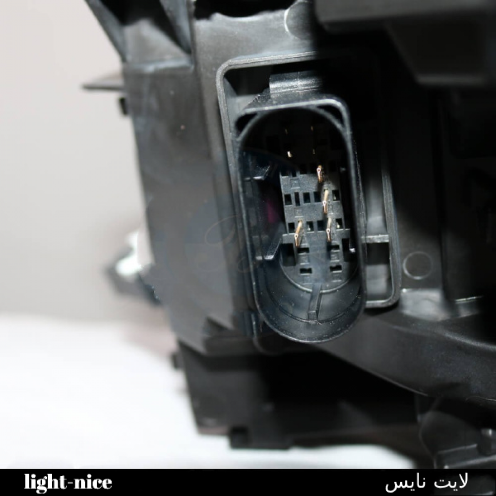 كشافات امامية رؤية ليلية لسيارة مرسيدس S-Class W222 (2018-up) تتوفر بالطلب المسبق خلال 10 أيام